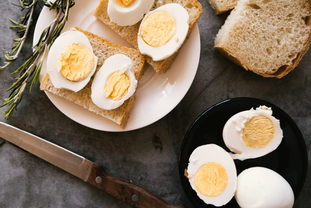 Hard-boiled eggs are "brain food"
